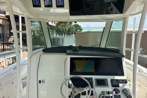 Boston Whaler 370 Outrage image