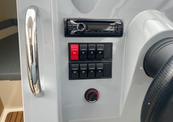 Quicksilver ACTIV-705-WEEKEND image