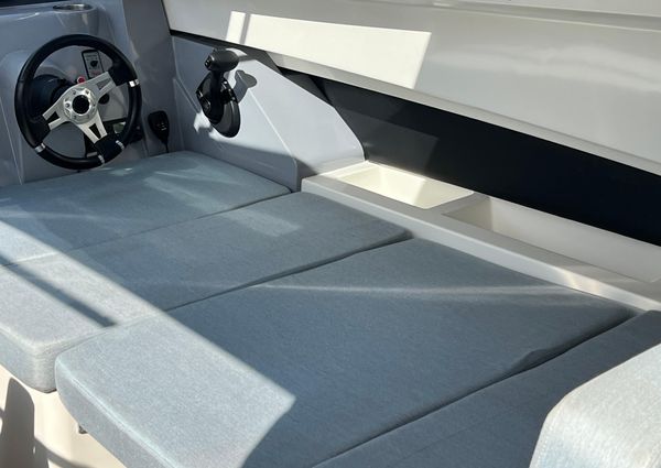 Quicksilver ACTIV-705-WEEKEND image