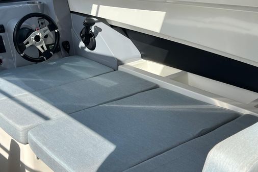 Quicksilver ACTIV-705-WEEKEND image