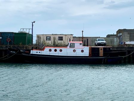 Barge 70' Motorised Steel Houseboat image