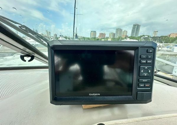 Maxum 3000-SCR image