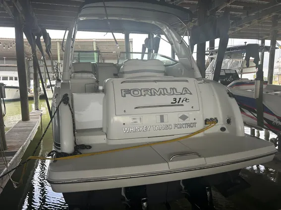 Formula 31 Performance Cruiser image