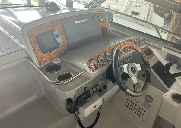 Formula 31 Performance Cruiser image