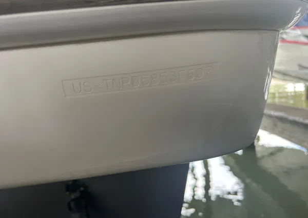 Formula 31 Performance Cruiser image