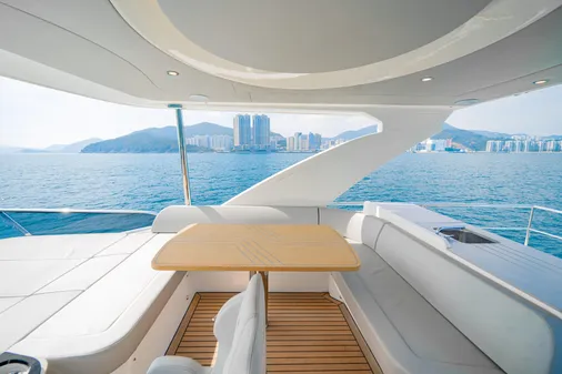 Absolute 52-FLY image