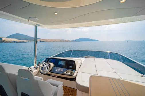 Absolute 52-FLY image