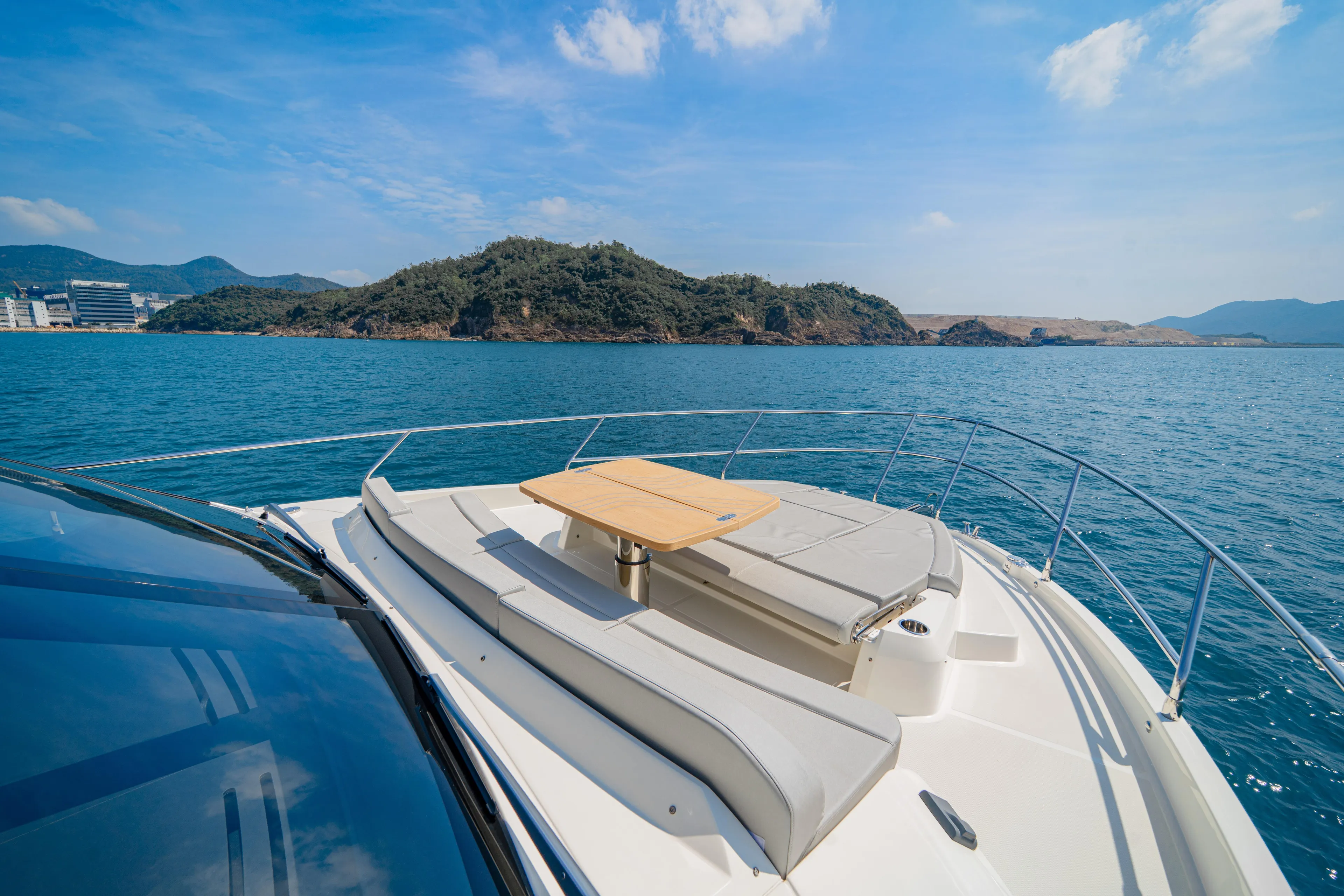 Absolute 52-FLY image