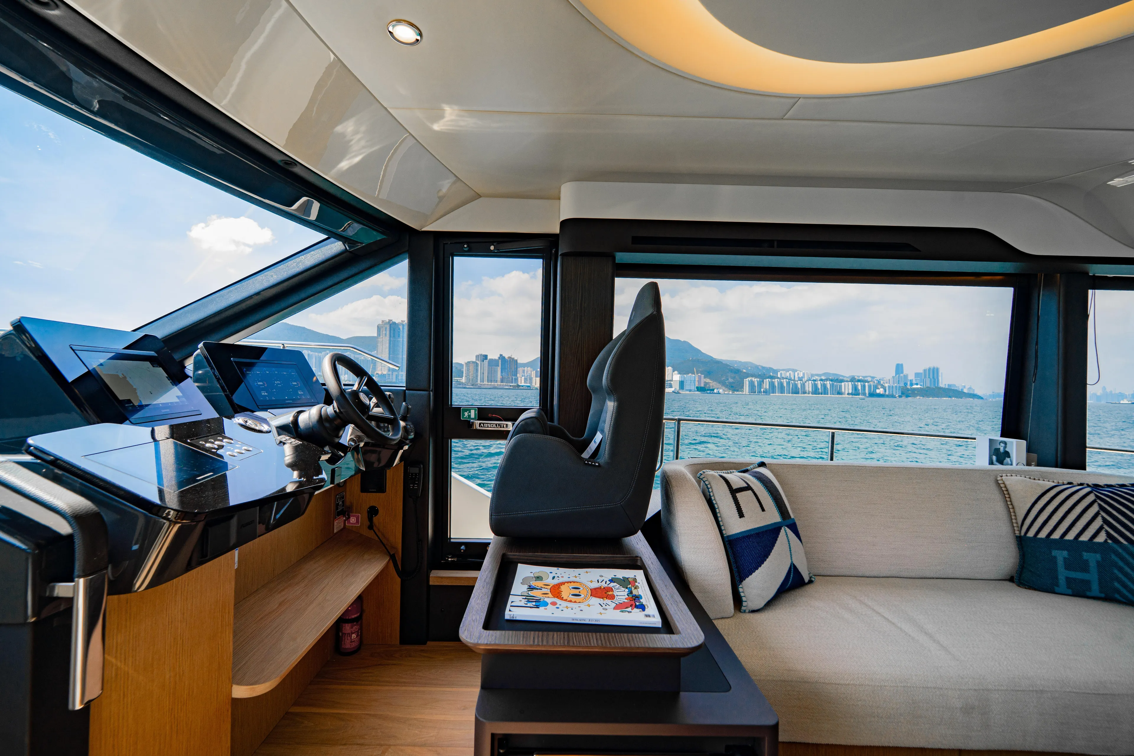 Absolute 52-FLY image