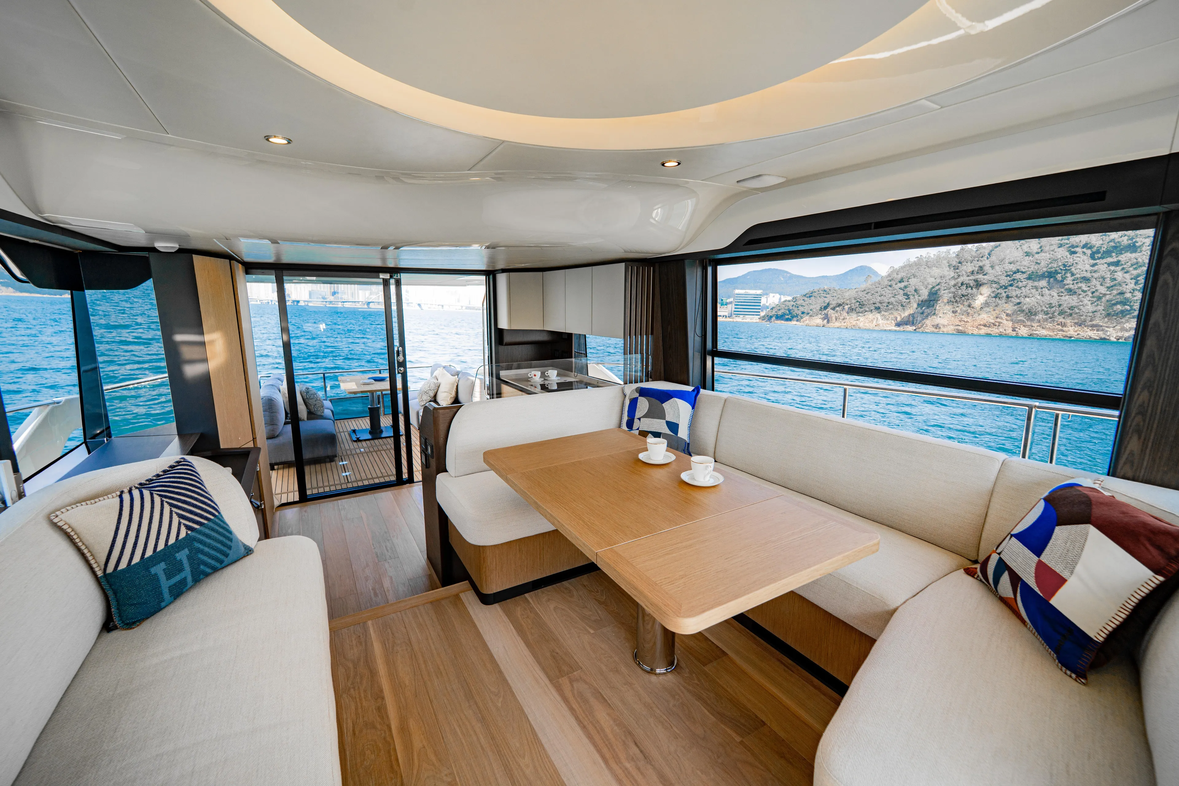 Absolute 52-FLY image