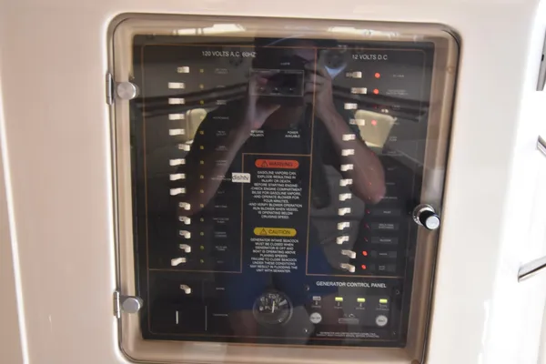 Grady-White Express 330 image