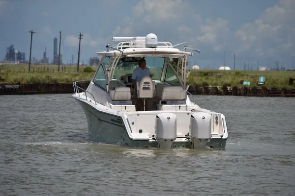 Grady-White Express 330 image