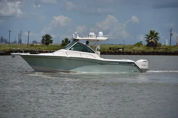 Grady-White Express 330 image