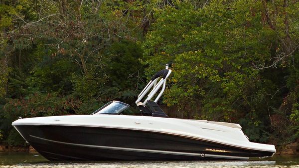 Bayliner VR5 Bowrider