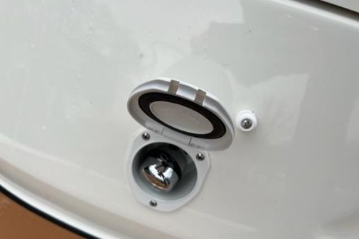 Bayliner VR5 Bowrider image