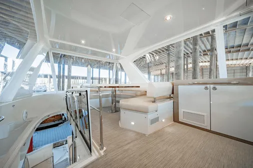 Carver 52 Command Bridge image