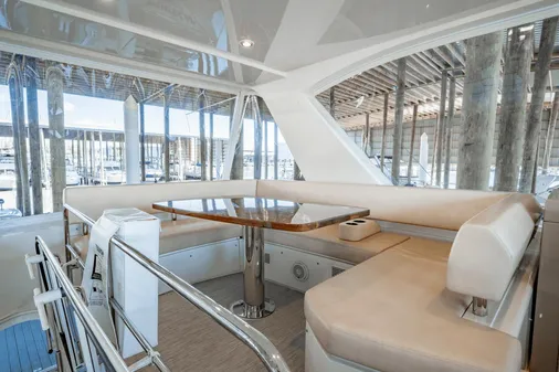 Carver 52 Command Bridge image