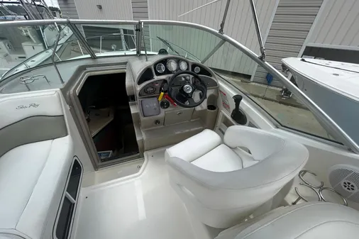Sea Ray 260 Sundancer image