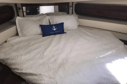 Sea Ray 52 Sundancer image