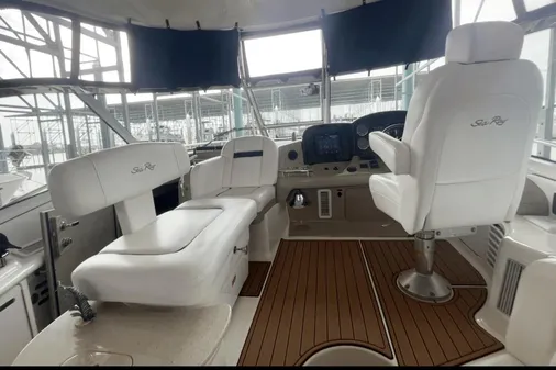 Sea Ray 52 Sundancer image