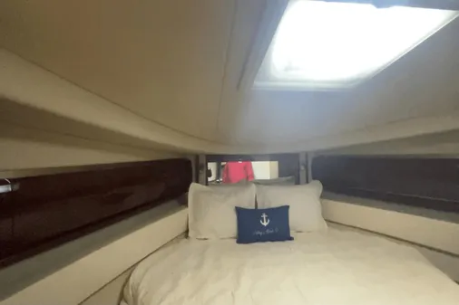 Sea Ray 52 Sundancer image