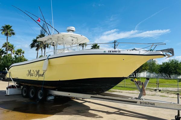 Century 3200 Center Console - main image