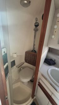 Cruisers 3670-ESPIRIT image