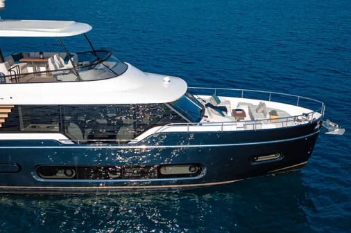 Azimut MAGELLANO-60 image