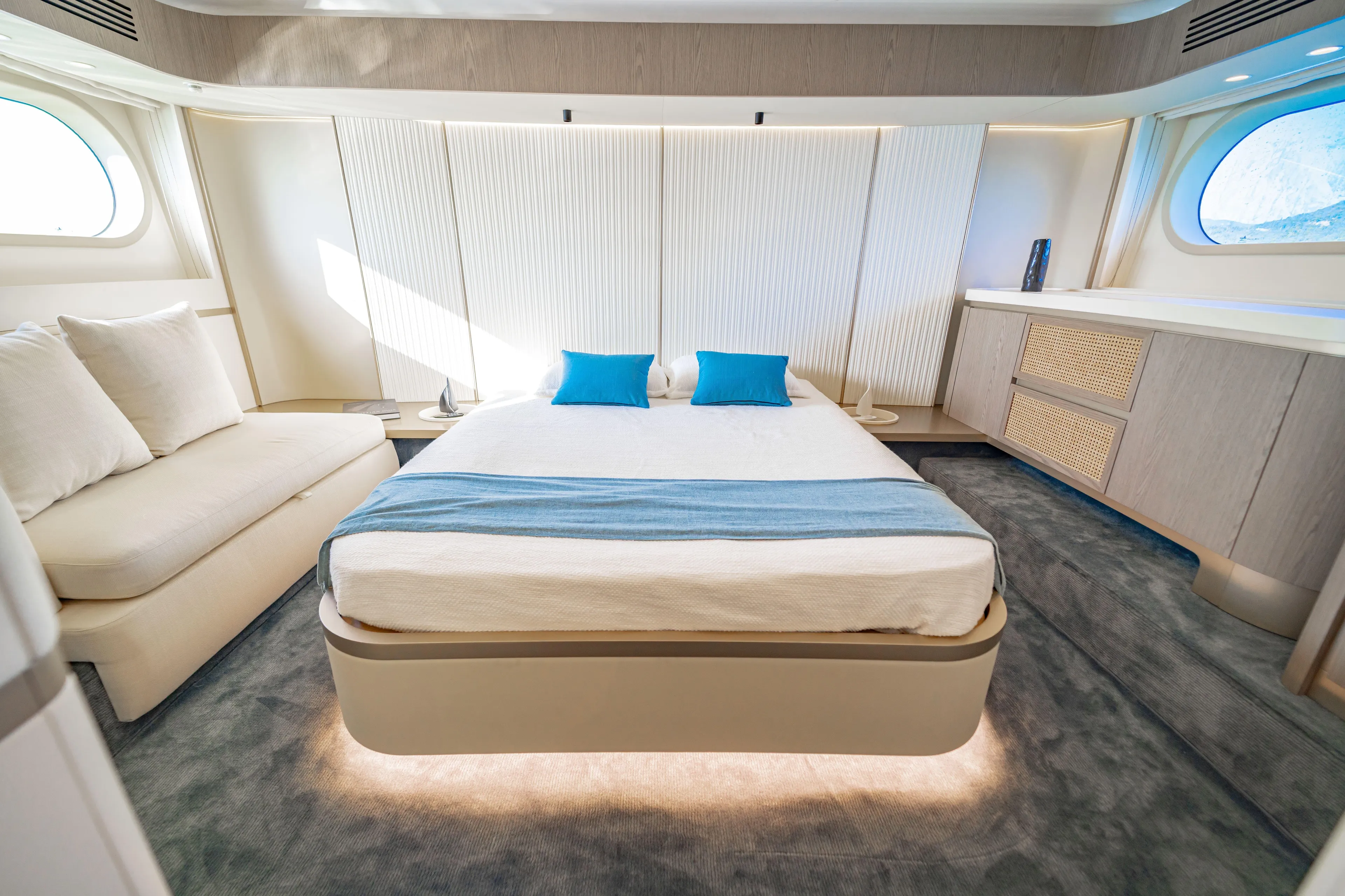 Azimut MAGELLANO-60 image