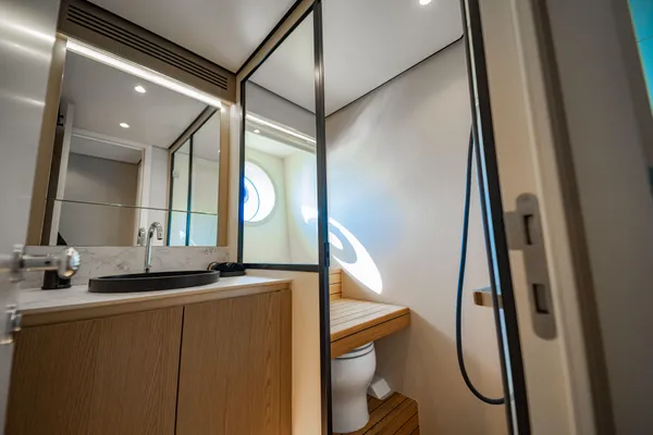 Azimut MAGELLANO-60 image