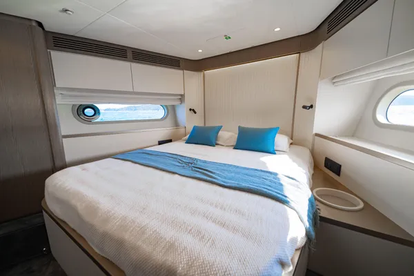 Azimut MAGELLANO-60 image