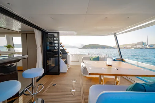 Azimut MAGELLANO-60 image