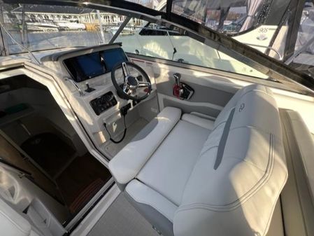 Regal 28 Express image