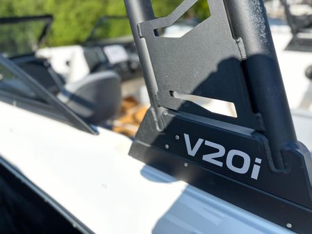 Bayliner V20I image