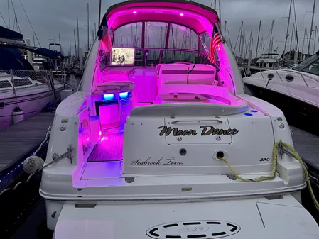 Sea Ray 320 Sundancer image