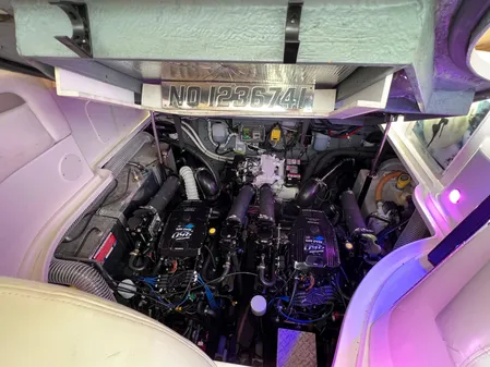 Sea Ray 320 Sundancer image