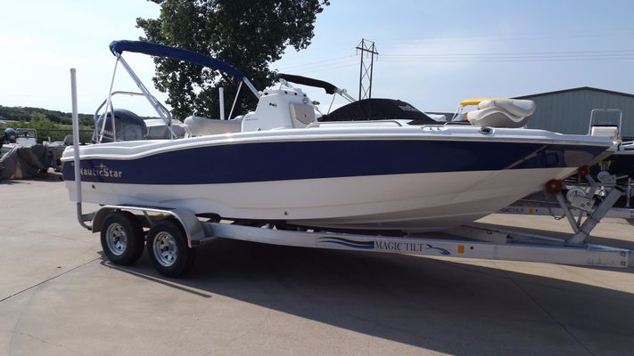 NauticStar 211 Angler - main image