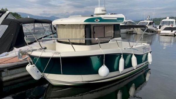 Quicksilver 605 Pilothouse Centenary Limited Edition