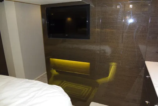 Cruisers Yachts 50 Cantius image