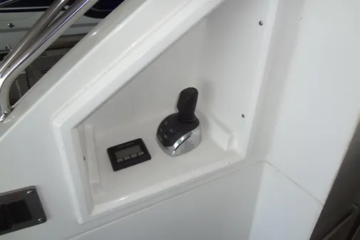 Cruisers Yachts 50 Cantius image