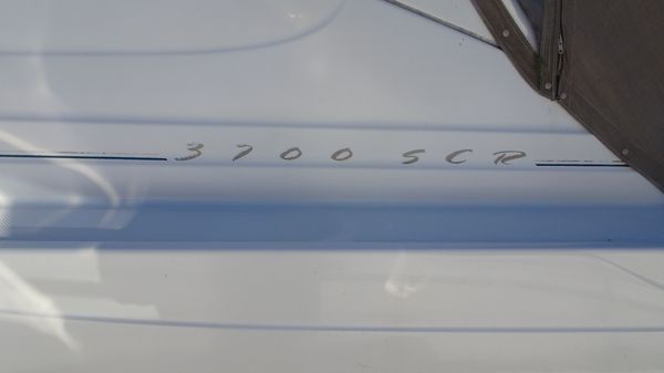 Maxum 3700-SCR image