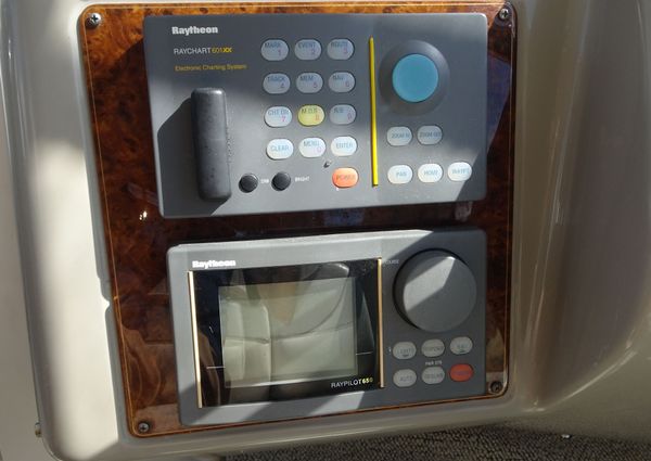 Maxum 3700-SCR image