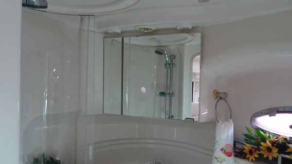 Maxum 3700-SCR image