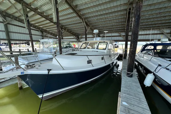 Mainship Pilot 34 image