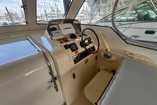 Mainship Pilot 34 image