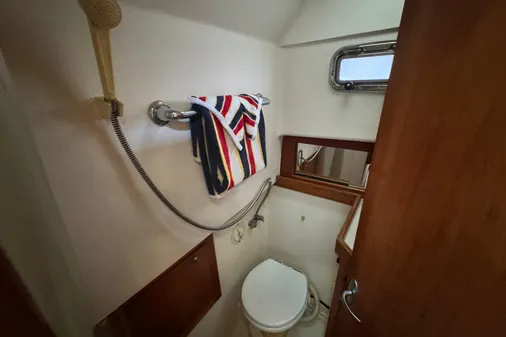 Mainship Pilot 34 image