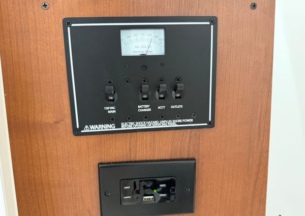 Pursuit DC-306-DUAL-CONSOLE image