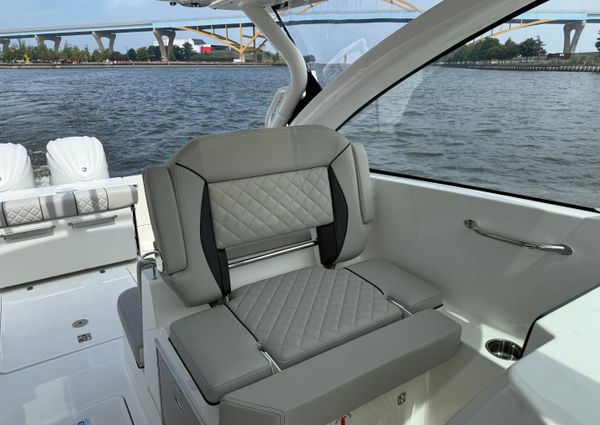 Pursuit DC-306-DUAL-CONSOLE image