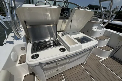 Wellcraft 340 Coastal image