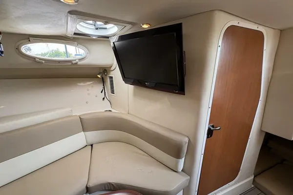 Wellcraft 340 Coastal image